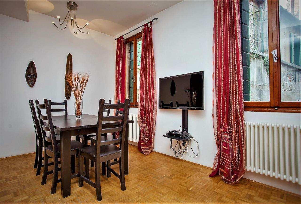 Ca Rossa - Venezia Villa Buitenkant foto
